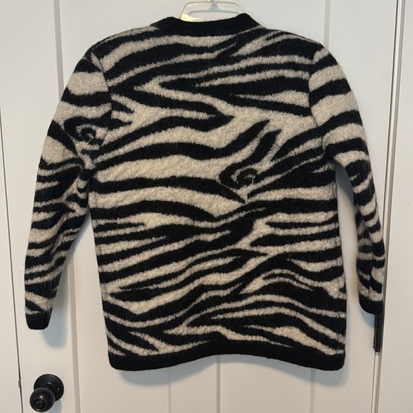 Ronny Kobo Collection Black and White Zebra Teddy Jacket - Picture 11 of 13